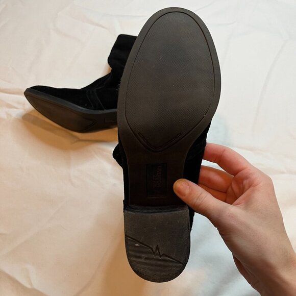 White Mountain Behari Black Leather Upper Slouchy Ankle Boot | Size 7 - Picture 4 of 8